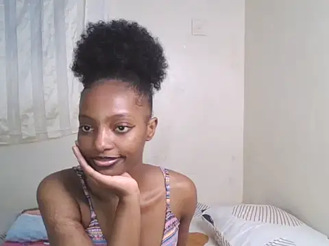 Snapshot of CUTE-MESSY chatting on 06-24-26, 10:42 CUTE-MESSY online show from 06-24-26, 10:42