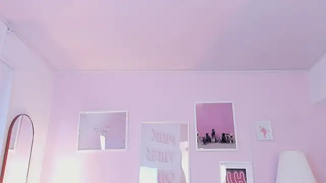 Kimdyy  online show from 06-19-26, 07:50
