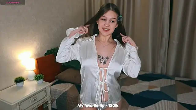 PlayfulMelly online show from 06-23-26, 07:23
