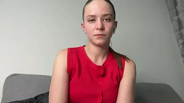 Snapshot of DanikaMory chatting on 06-14-26, 01:02 DanikaMory online show from 06-14-26, 01:02
