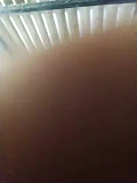 Snapshot of Undrekk chatting on 06-13-26, 01:03 Undrekk online show from 06-13-26, 01:03