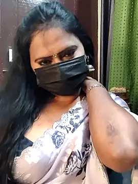 Snapshot of Meera_mia chatting on 05-29-26, 07:34 Meera mia online show from 05-29-26, 07:34