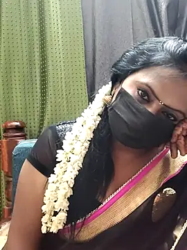 Snapshot of Meera_mia chatting on 06-05-26, 09:09 Meera mia online show from 06-05-26, 09:09