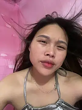 Snapshot of hlunglinhka9 chatting on 05-25-26, 08:31 hlunglinhka9 online show from 05-25-26, 08:31