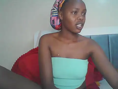Goodlukinpussy online show from 06-04-26, 07:47