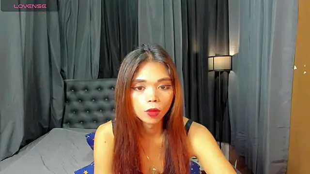 Snapshot of Valentina_lust chatting on 05-30-26, 09:45 Valentina lust online show from 05-30-26, 09:45