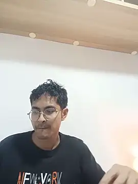xanderlover online show from 06-20-26, 03:09