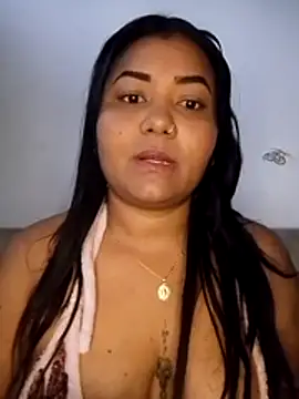 Snapshot of DEISY_8670 chatting on 07-05-26, 12:01 DEISY 8670 online show from 07-05-26, 12:01
