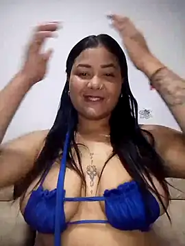 Snapshot of DEISY_8670 chatting on 07-15-26, 10:42 DEISY 8670 online show from 07-15-26, 10:42