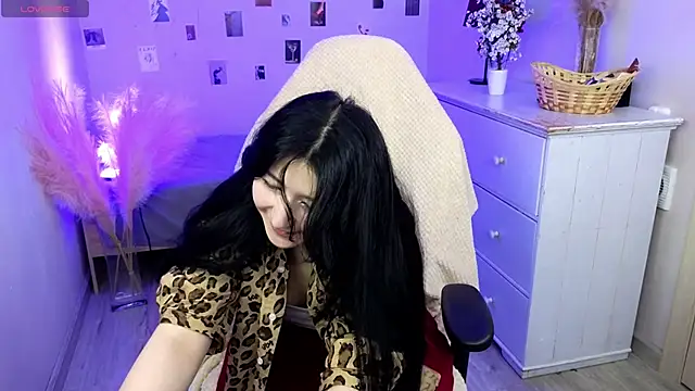 Snapshot of Vanessa_LimX chatting on 06-21-26, 12:52 Vanessa LimX online show from 06-21-26, 12:52