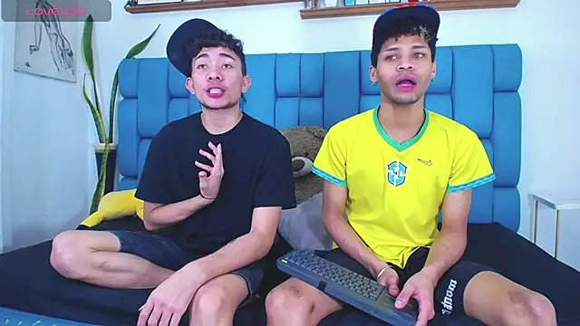 STRANGER BOYS online show from 07-02-26, 11:22