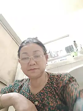 Orio-baby online show from 06-18-26, 02:23