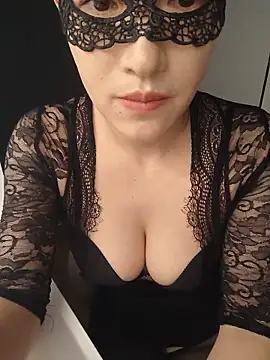DD202820 online show from 06-13-26, 02:04