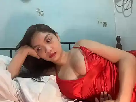Amarahjohnson online show from 05-27-26, 08:33