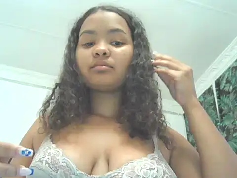 indianaphrodite1 online show from 06-05-26, 05:14