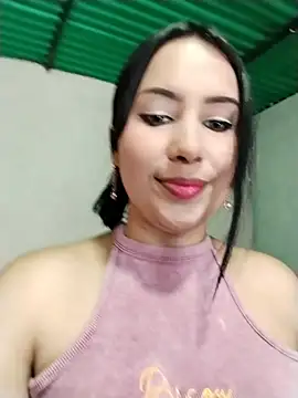 Snapshot of shantall_cute chatting on 06-10-26, 06:29 shantall cute online show from 06-10-26, 06:29