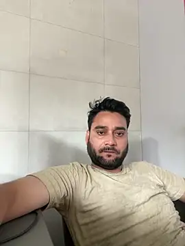 VBRAWN01 online show from 06-19-26, 12:09