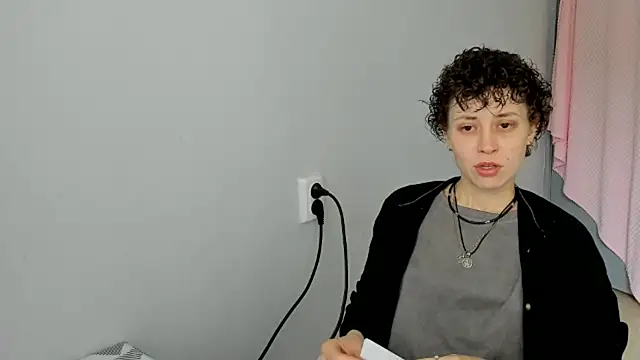 Lollaa a online show from 05-27-26, 09:50