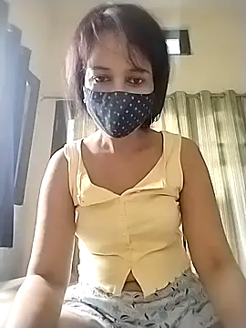 cutieNancy89 online show from 06-16-26, 09:12