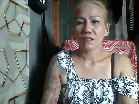 pinayheartaker online show from 06-25-26, 05:12