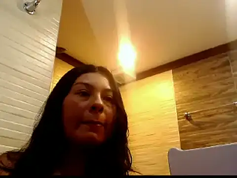 Emily Manzzur online show from 05-28-26, 05:43