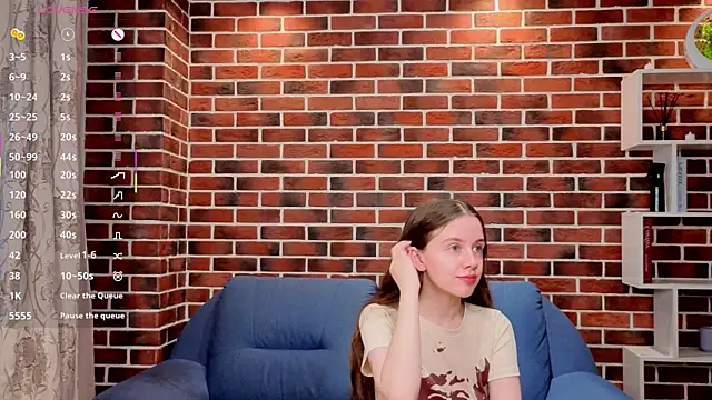 MyrtaMcclaney online show from 06-04-26, 07:09