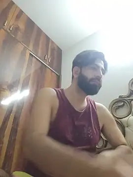 Snapshot of Bad_Mundaaa chatting on 07-14-26, 02:01 Bad Mundaaa online show from 07-14-26, 02:01