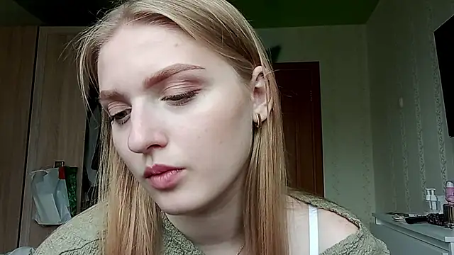 Snapshot of NorineGressett chatting on 06-19-26, 11:03 NorineGressett online show from 06-19-26, 11:03