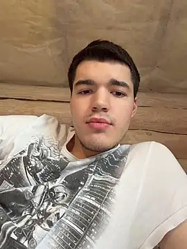 al0ne boy online show from 05-30-26, 01:08