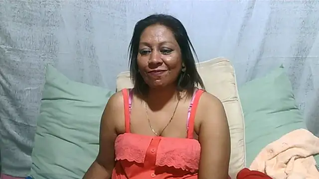 IndianSexyMilf69 online show from 07-07-26, 06:47
