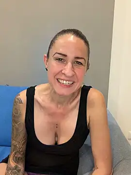 GermanMilfJasmin online show from 06-13-26, 08:29