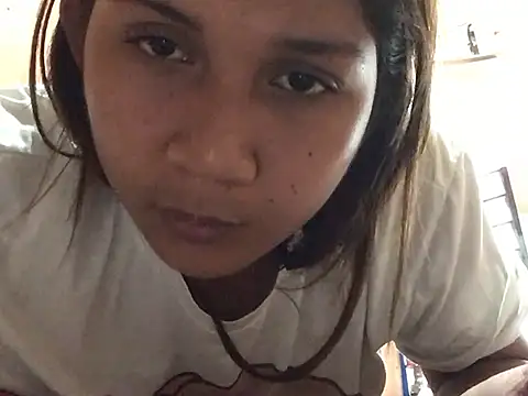 Snapshot of rizaaa_ chatting on 07-19-26, 05:22 rizaaa online show from 07-19-26, 05:22