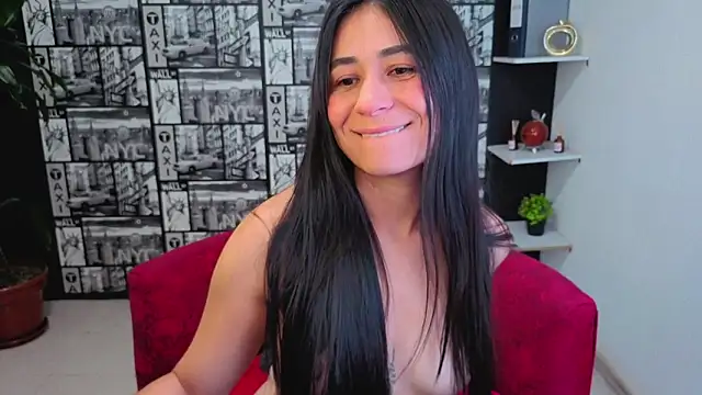Snapshot of jackiie_ chatting on 06-15-26, 02:30 jackiie online show from 06-15-26, 02:30