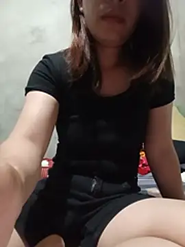 Snapshot of -Trinina- chatting on 07-01-26, 10:42 -Trinina- online show from 07-01-26, 10:42