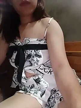 Snapshot of -Trinina- chatting on 07-11-26, 02:09 -Trinina- online show from 07-11-26, 02:09