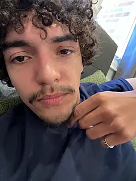 Uhhyuhhhhh online show from 06-08-26, 04:40