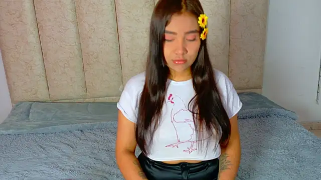 isabellelane cs online show from 06-24-26, 01:21