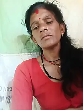 Snapshot of Cut_umang74 chatting on 06-17-26, 04:37 Cut umang74 online show from 06-17-26, 04:37