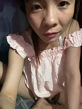 Snapshot of bi_kute9x chatting on 06-14-26, 05:59 bi kute9x online show from 06-14-26, 05:59