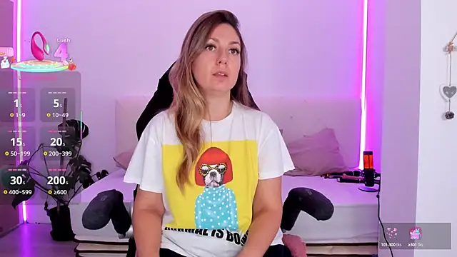 LindaWhite  online show from 10-15-25, 04:18