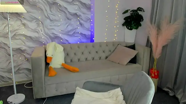 Snapshot of Kylie-Voss chatting on 07-09-26, 02:59 Kylie-Voss online show from 07-09-26, 02:59