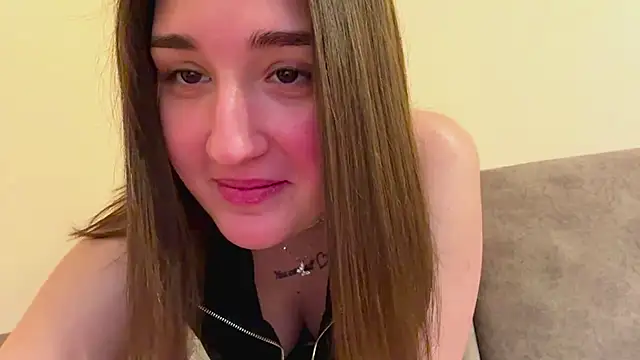 AnnaMaccoil online show from 05-30-26, 03:09