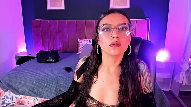 Snapshot of Violeta_muns chatting on 07-16-26, 05:41 Violeta muns online show from 07-16-26, 05:41