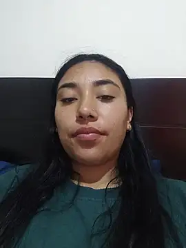 Snapshot of Amber-gold chatting on 07-01-26, 11:23 Amber-gold online show from 07-01-26, 11:23