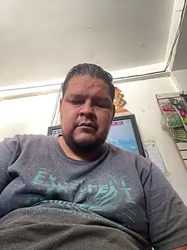 Snapshot of fercho25rv chatting on 07-01-26, 07:13 fercho25rv online show from 07-01-26, 07:13