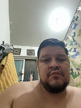 Snapshot of fercho25rv chatting on 07-15-26, 06:18 fercho25rv online show from 07-15-26, 06:18