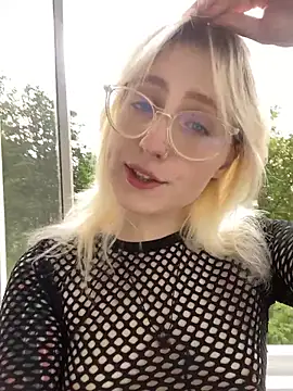 xp blondie online show from 06-18-26, 11:58