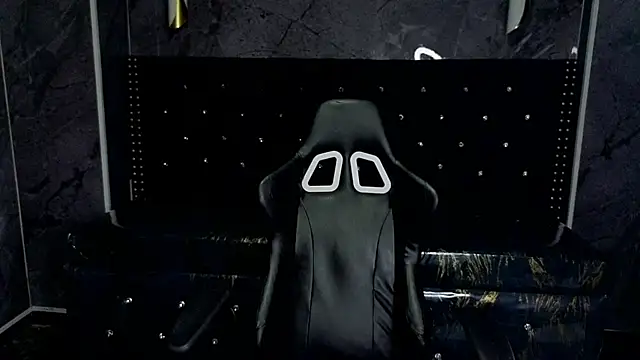Catalella Little B online show from 06-24-26, 07:46