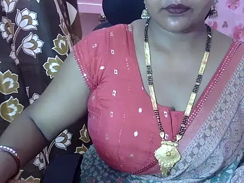 Snapshot of PRIYANKA_023 chatting on 07-02-26, 06:19 PRIYANKA 023 online show from 07-02-26, 06:19