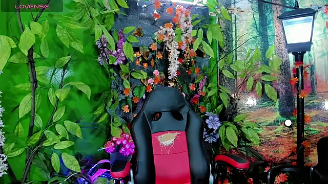 Snapshot of Sarita_Moreno chatting on 07-19-26, 03:32 Sarita Moreno online show from 07-19-26, 03:32
